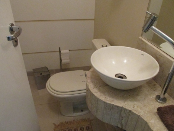 Imagem Casa com 3 Quartos à Venda, 206 m² em Marapé - Santos Imagem Casa com 3 Quartos à Venda, 206 m² em Marapé - Santos