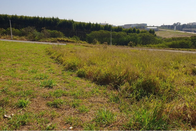Terreno à Venda, 250 m² em Jardim San Rafael - Salto De Pirapora