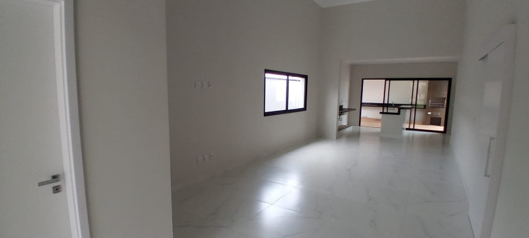 Imagem Casa com 3 Quartos à Venda, 184 m² em Quiririm - Taubaté Imagem Casa com 3 Quartos à Venda, 184 m² em Quiririm - Taubaté