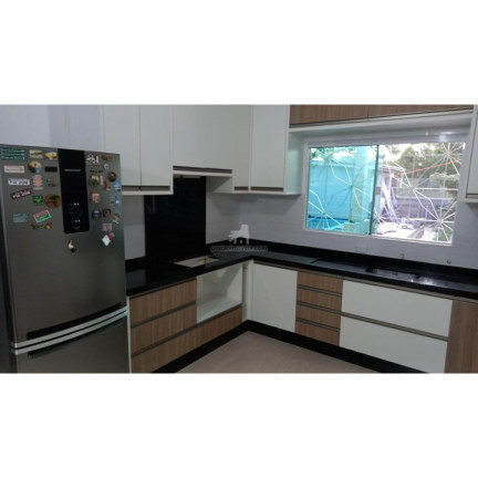Imagem Casa com 2 Quartos à Venda, 324 m² em Santa Regina - Camboriú