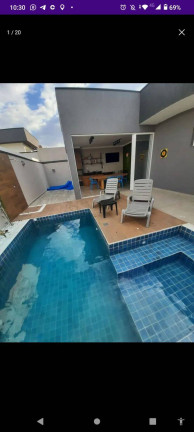 Imagem Casa com 3 Quartos à Venda, 300 m² em Caçapava