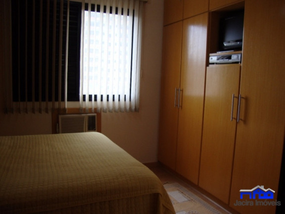 Imagem Apartamento com 3 Quartos à Venda, 208 m² em Encruzilhada - Santos Imagem Apartamento com 3 Quartos à Venda, 208 m² em Encruzilhada - Santos