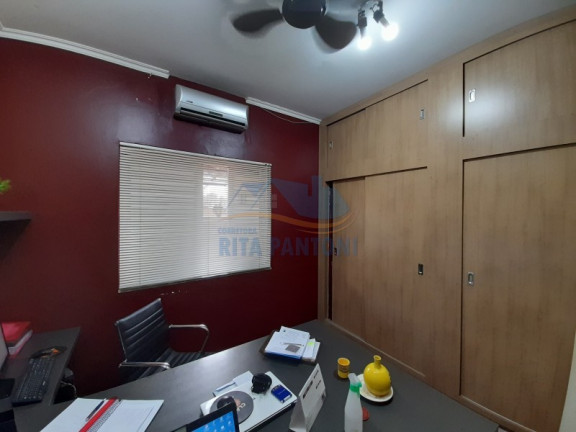 Imagem Imóvel com 3 Quartos à Venda, 224 m² em Jardim Macedo - Ribeirão Preto Imagem Imóvel com 3 Quartos à Venda, 224 m² em Jardim Macedo - Ribeirão Preto