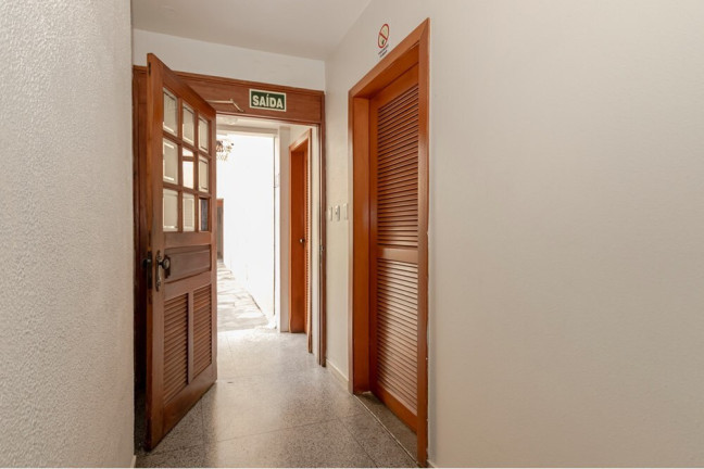 Imagem Studio com 1 Quarto à Venda, 31 m² em Passo Da Areia - Porto Alegre Imagem Studio com 1 Quarto à Venda, 31 m² em Passo Da Areia - Porto Alegre