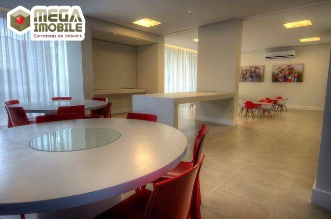 Imagem Apartamento com 2 Quartos à Venda, 70 m² em Itacorubi - Florianópolis