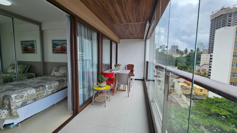 Imagem Imóvel com 2 Quartos à Venda, 66 m² em Barra - Salvador Imagem Imóvel com 2 Quartos à Venda, 66 m² em Barra - Salvador