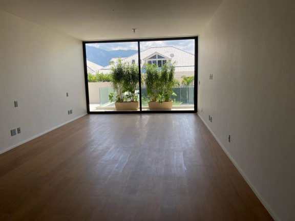 Imagem Casa de Condomínio com 5 Quartos à Venda, em Barra Da Tijuca - Rio De Janeiro Imagem Casa de Condomínio com 5 Quartos à Venda, em Barra Da Tijuca - Rio De Janeiro