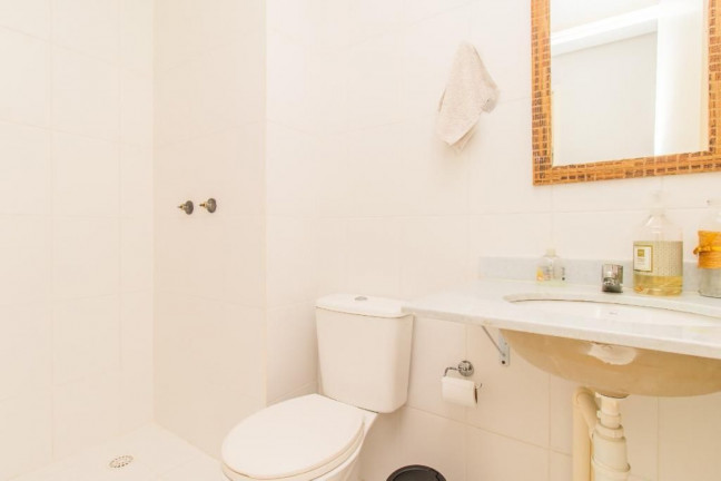 Imagem Imóvel com 3 Quartos à Venda, 62 m² em Passo Das Pedras - Porto Alegre Imagem Imóvel com 3 Quartos à Venda, 62 m² em Passo Das Pedras - Porto Alegre