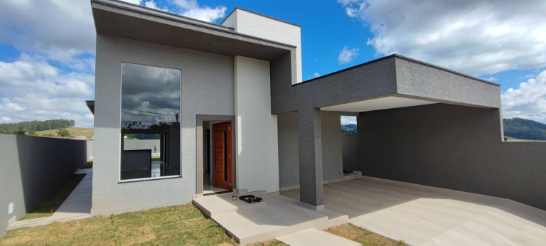 Casa com 3 Quartos à Venda, 384 m² em Tanque - Atibaia