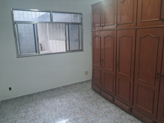 Imagem Casa com 3 Quartos à Venda, 600 m² em Campo Grande - Rio De Janeiro