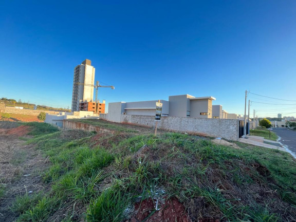 Imagem Terreno à Venda, 182 m² em Jardim Interlagos 2 - Umuarama