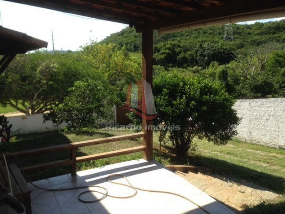 Imagem Imóvel com 3 Quartos à Venda, 360 m² em Cabo Frio Imagem Imóvel com 3 Quartos à Venda, 360 m² em Cabo Frio