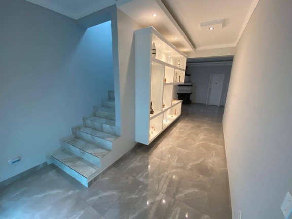 Imagem Casa com 3 Quartos à Venda, 312 m² em Cidade Industrial - Curitiba