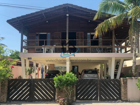 Casa com 3 Quartos à Venda,  em Massaguaçu - Caraguatatuba