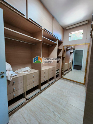 Imagem Casa com 4 Quartos à Venda, 608 m² em Nossa Senhora Das Graças - Manaus