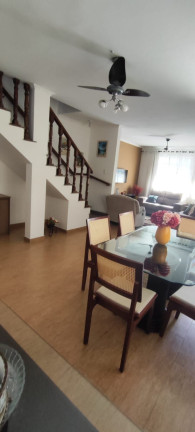 Imagem Casa com 3 Quartos à Venda, 155 m² em Embaré - Santos