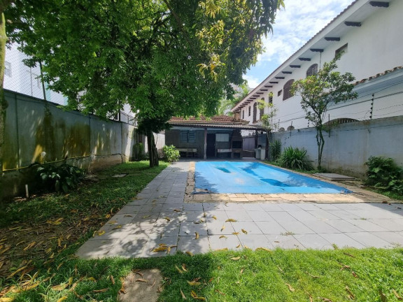 Casa com 4 Quartos à Venda, 300 m² em Pitangueiras - Guarujá