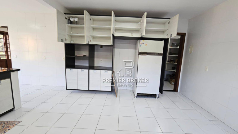 Imagem Casa com 9 Quartos à Venda, 1.000 m² em Fazenda Boa Fé - Teresópolis