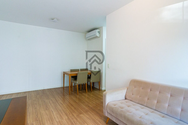 Imagem Apartamento com 2 Quartos à Venda, 74 m² em Aclimação - São Paulo