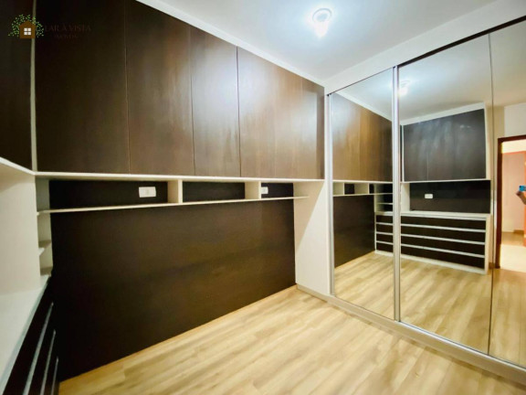 Imagem Casa de Condomínio com 3 Quartos à Venda, 117 m²