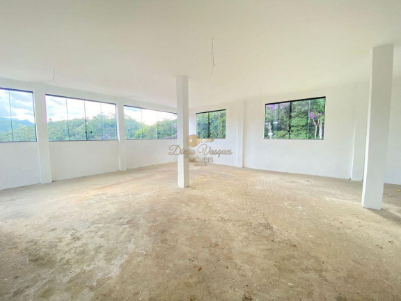 Imagem Casa com 3 Quartos à Venda, 300 m² em Albuquerque - Teresópolis