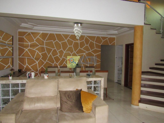 Imagem Sobrado com 3 Quartos à Venda, 210 m² em Jardim Residêncial Firenze - Hortolândia