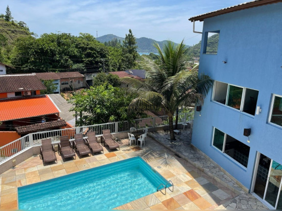 Casa com 4 Quartos à Venda, 306 m² em Praia Do Perequê Mirim - Ubatuba