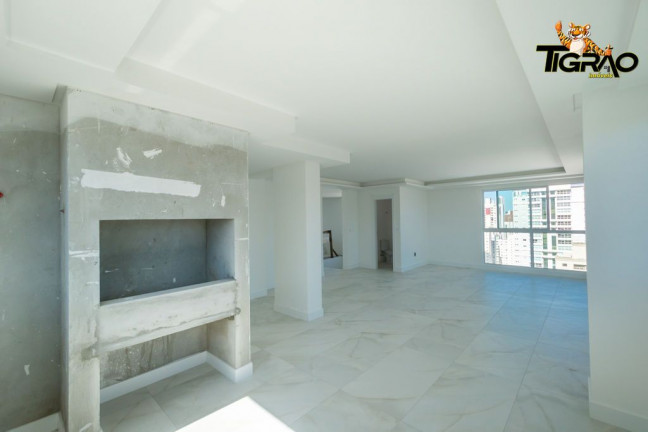 Imagem Apartamento com 4 Quartos à Venda, 353 m² em Centro - Balneário Camboriú Imagem Apartamento com 4 Quartos à Venda, 353 m² em Centro - Balneário Camboriú