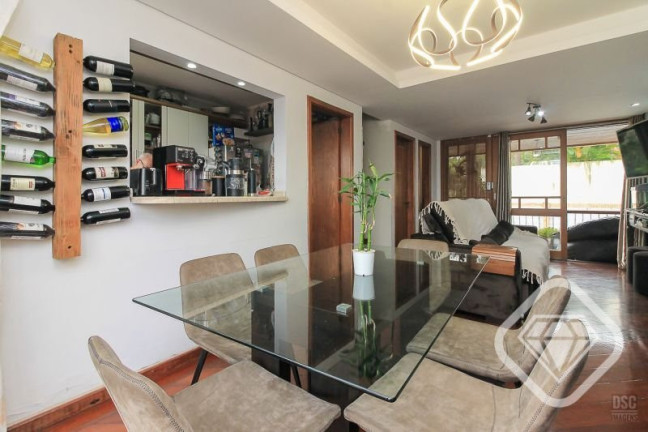Imagem Casa com 3 Quartos à Venda, 183 m² em Ipanema - Porto Alegre