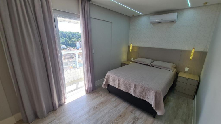 Imagem Apartamento com 3 Quartos à Venda, 186 m² em Canto Do Forte - Praia Grande Imagem Apartamento com 3 Quartos à Venda, 186 m² em Canto Do Forte - Praia Grande