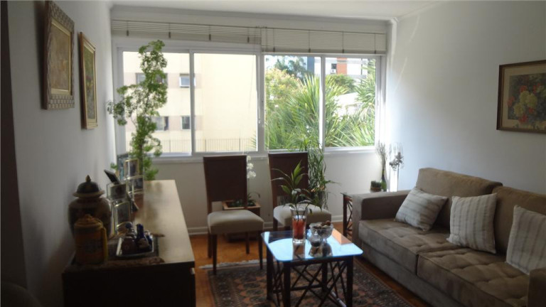 Apartamento com 3 Quartos à Venda, 92 m² em Moema - São Paulo