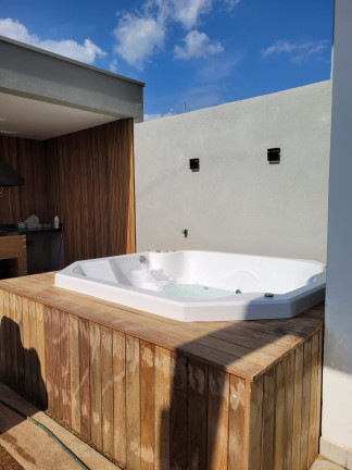 Imagem Sobrado com 3 Quartos à Venda, 143 m² em Villas Do Jaguari - Santana De Parnaíba