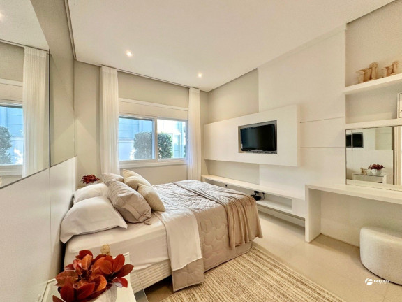Imagem Casa de Condomínio com 5 Quartos à Venda, 465 m² em Atlântida - Xangri-lá