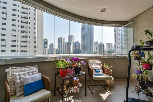 Imagem Imóvel com 3 Quartos à Venda, em Brooklin Paulista - São Paulo Imagem Imóvel com 3 Quartos à Venda, em Brooklin Paulista - São Paulo