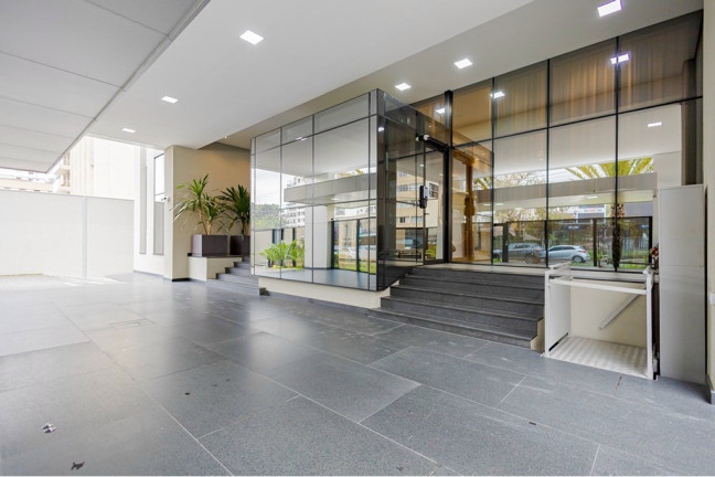 Imagem Imóvel com 3 Quartos à Venda, 141 m² em Bigorrilho - Curitiba Imagem Imóvel com 3 Quartos à Venda, 141 m² em Bigorrilho - Curitiba