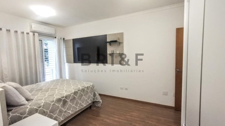 Imagem Casa com 4 Quartos à Venda, 145 m² em Jardim Prudência - São Paulo