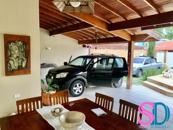 Imagem Casa com 4 Quartos à Venda, 205 m² em Toninhas - Ubatuba Imagem Casa com 4 Quartos à Venda, 205 m² em Toninhas - Ubatuba
