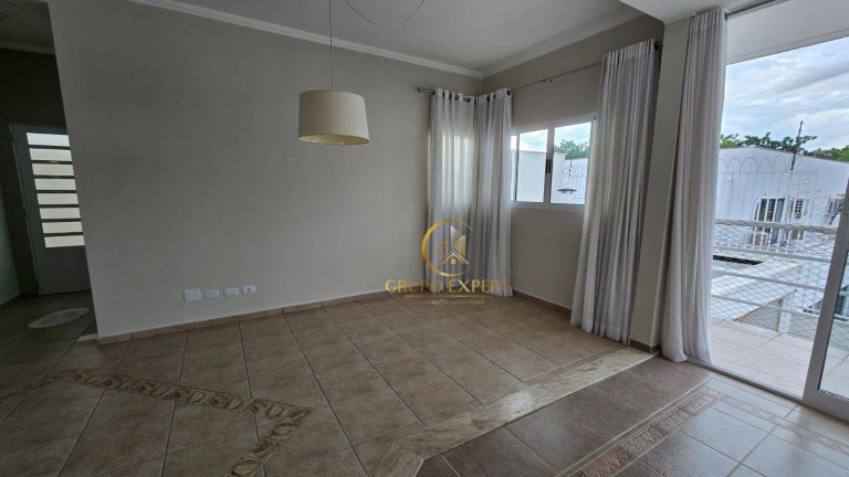 Sobrado com 4 Quartos à Venda, 284 m² em Urbanova - São José Dos Campos