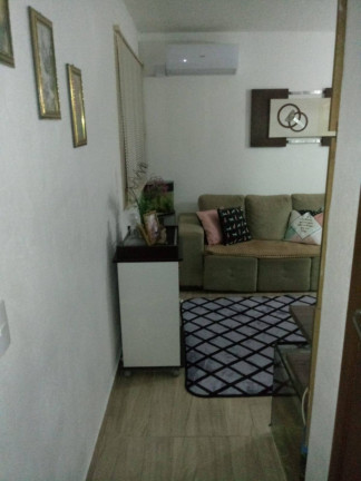 Imagem Apartamento com 2 Quartos à Venda, 50 m² em Quarta Linha - Criciúma