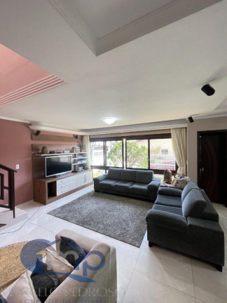 Imagem Casa com 4 Quartos à Venda, 240 m² em Centro - Torres