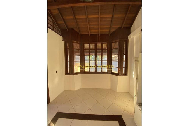 Imagem Casa com 3 Quartos à Venda, 220 m² em Cachoeira Do Bom Jesus - Florianópolis Imagem Casa com 3 Quartos à Venda, 220 m² em Cachoeira Do Bom Jesus - Florianópolis