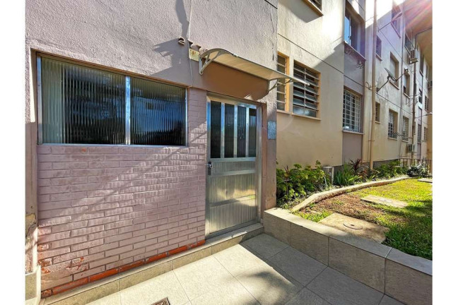 Imagem Apartamento com 1 Quarto à Venda, 50 m² em Jardim Leopoldina - Porto Alegre Imagem Apartamento com 1 Quarto à Venda, 50 m² em Jardim Leopoldina - Porto Alegre