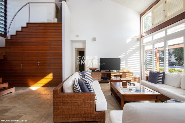 Imagem Casa com 4 Quartos para Alugar ou Temporada, 350 m² em Manguinhos - Armação Dos Búzios