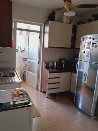 Imagem Apartamento com 3 Quartos à Venda, 76 m² em Astúrias - Guarujá