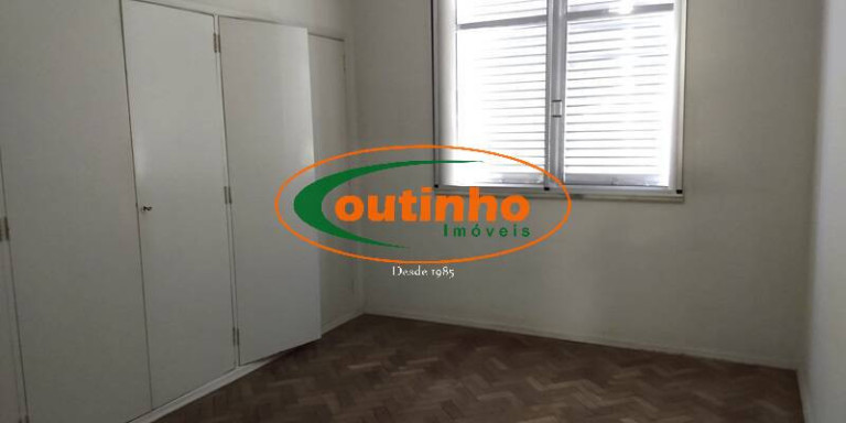 Imagem Apartamento com 3 Quartos à Venda, 130 m² em Tijuca - Rio De Janeiro Imagem Apartamento com 3 Quartos à Venda, 130 m² em Tijuca - Rio De Janeiro