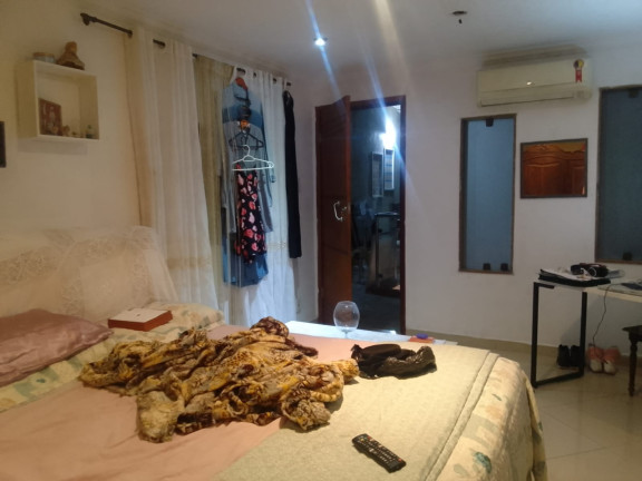 Imagem Casa com 2 Quartos à Venda, 160 m² em Campo Grande - Rio De Janeiro Imagem Casa com 2 Quartos à Venda, 160 m² em Campo Grande - Rio De Janeiro