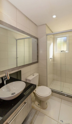 Imagem Apartamento com 3 Quartos à Venda, 71 m² em Medianeira - Porto Alegre