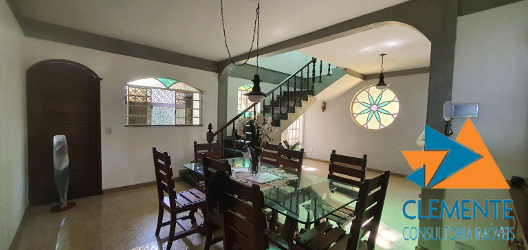 Imagem Casa com 4 Quartos à Venda, 320 m² em Santa Rosa - Belo Horizonte