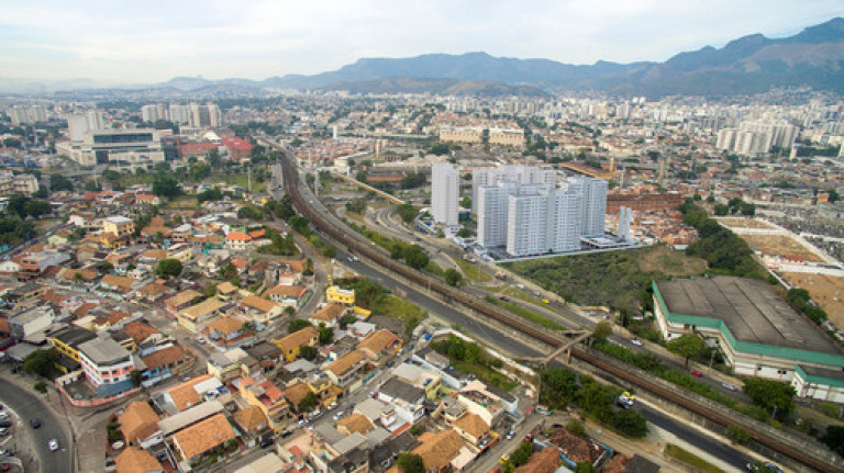 Imagem Apartamento com 2 Quartos à Venda, 47 m² em Del Castilho - Rio De Janeiro