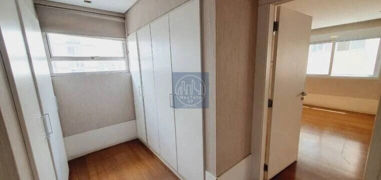 Imagem Apartamento com 3 Quartos à Venda, 251 m² em Jardim Paulista - São Paulo Imagem Apartamento com 3 Quartos à Venda, 251 m² em Jardim Paulista - São Paulo
